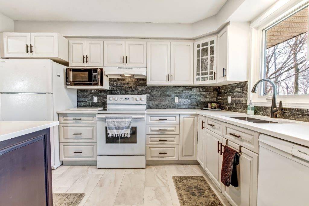 Norwich, ON N4S 7W8,714624 Middletown Line