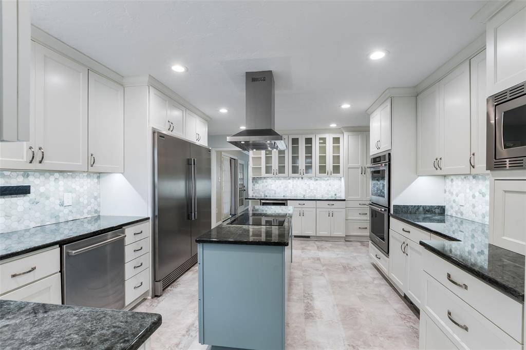 Dallas, TX 75208,1215 N Oak Cliff Boulevard