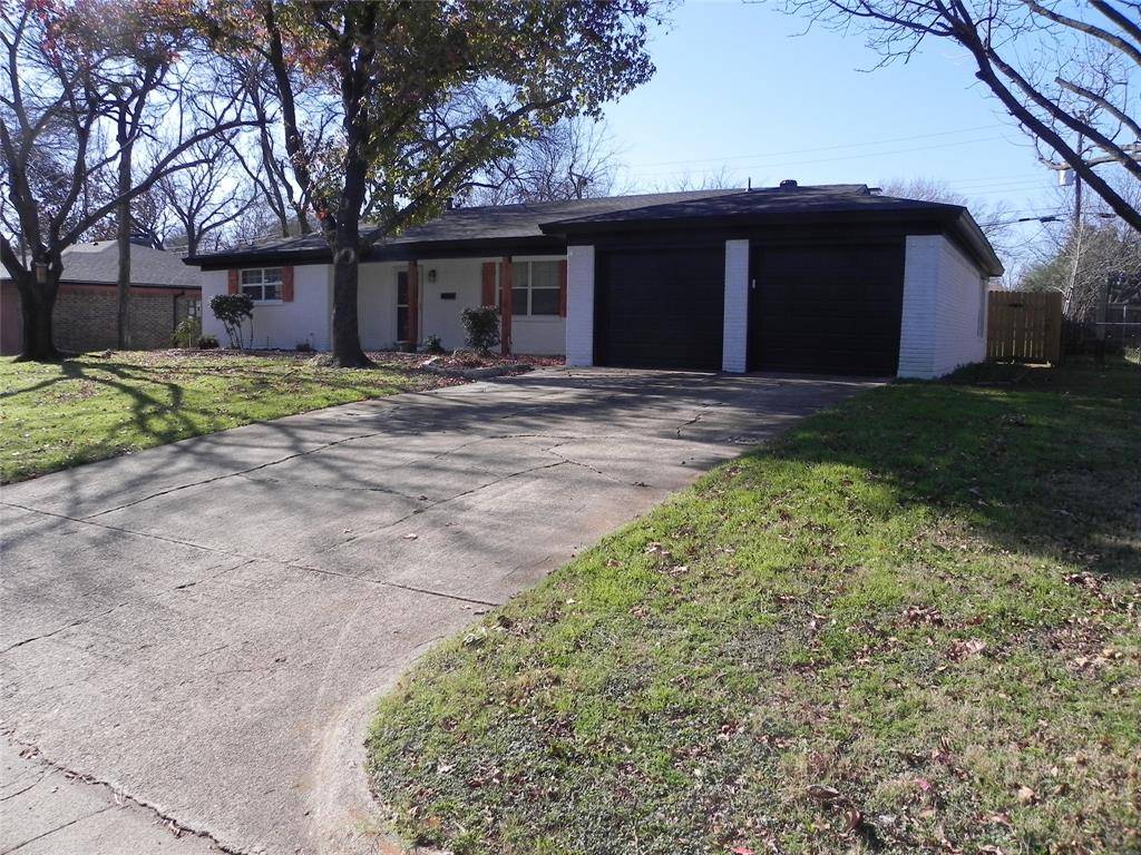 Mansfield, TX 76063,121 N Wisteria Street