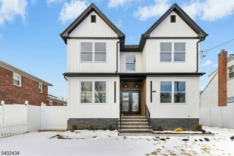 Roselle Park Boro, NJ 07204,61 W Colfax Ave