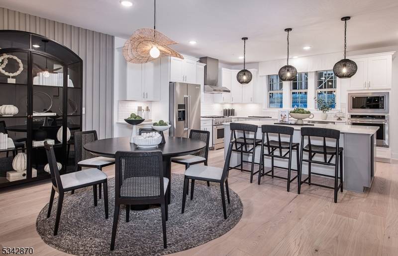 Denville Twp., NJ 07834,20 Wadsworth Dr #3