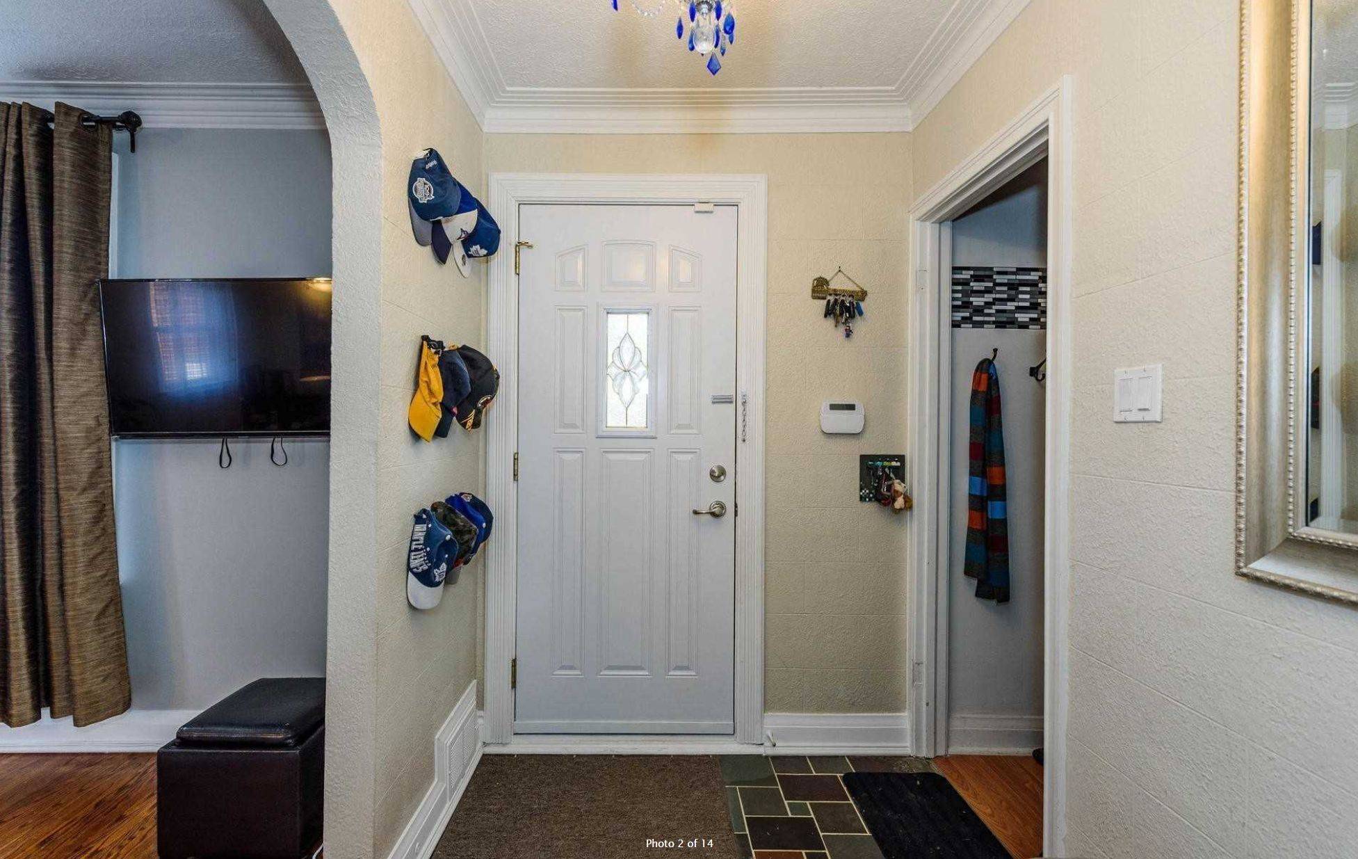 Toronto C07, ON M2N 1L5,290 Bogert AVE