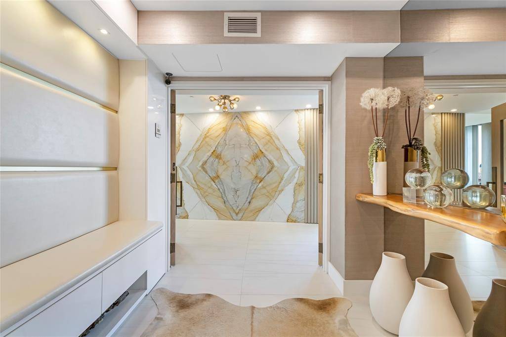 Fort Lauderdale, FL 33305,2200 N Ocean Blvd #S501