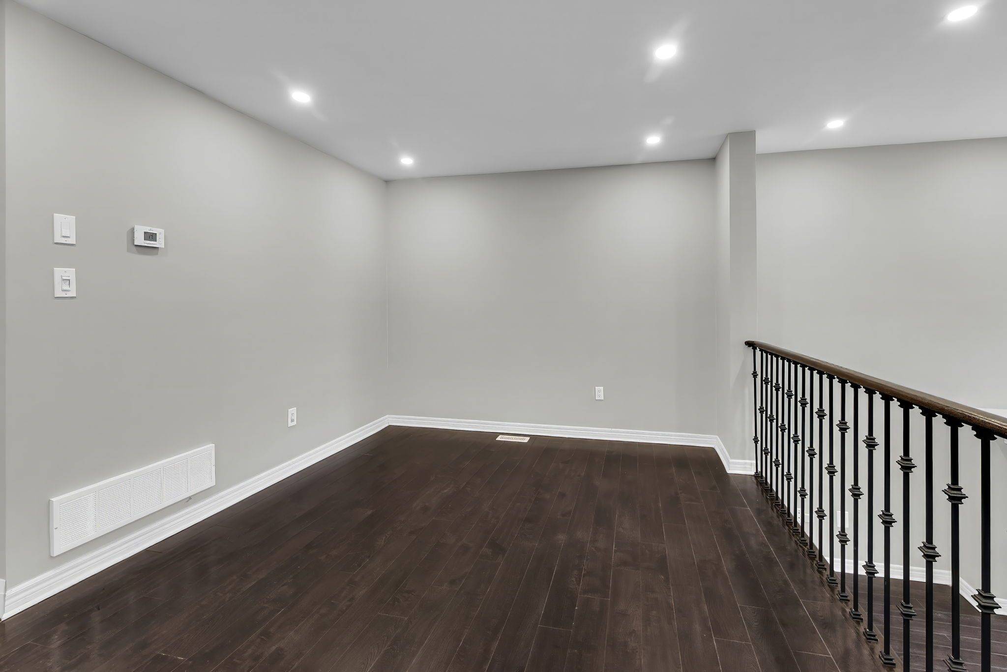 Mississauga, ON L5M 6E3,2365 Bankside DR