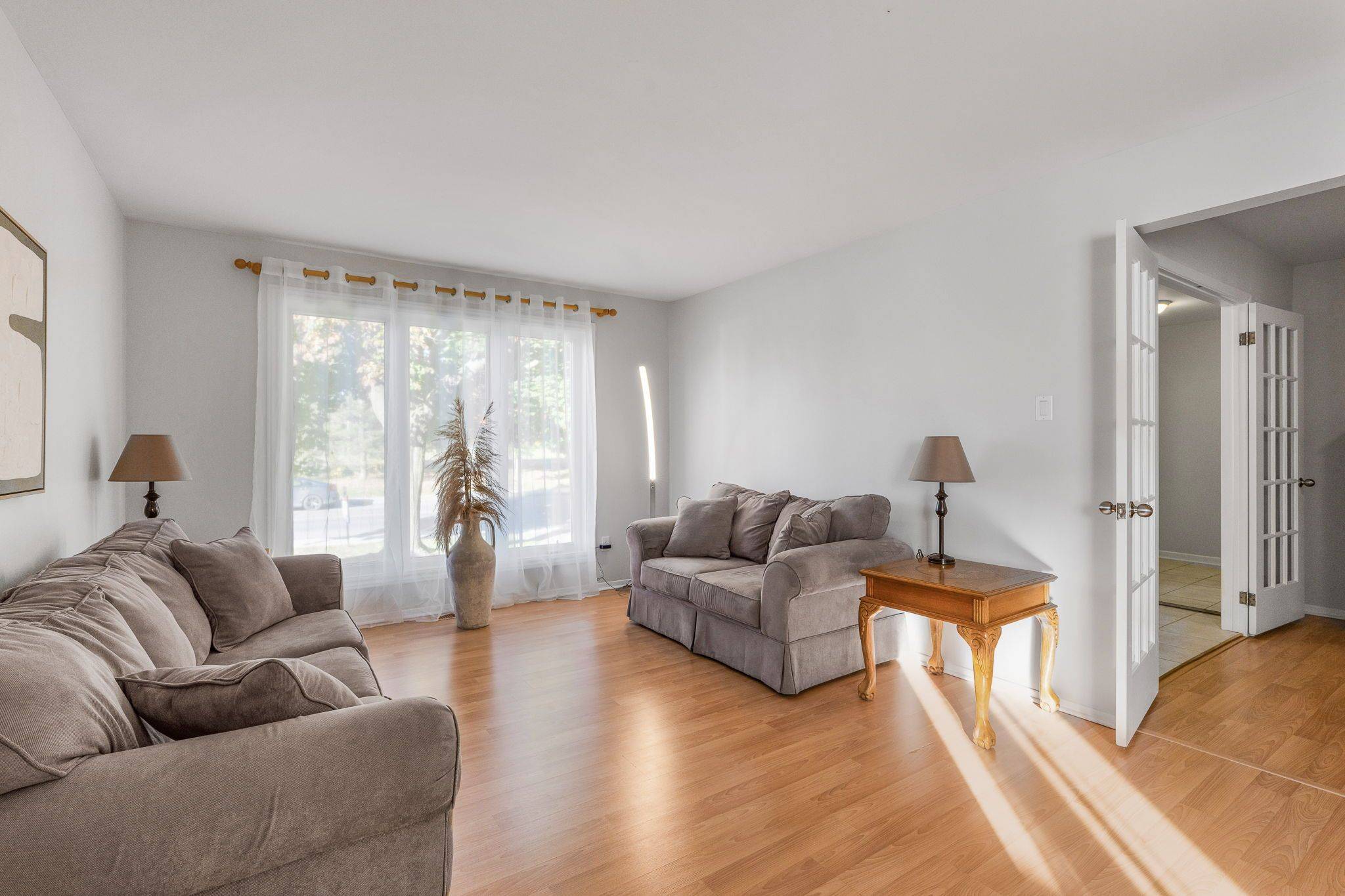 Orleans - Cumberland And Area, ON K4A 1W1,1657 Bottriell WAY