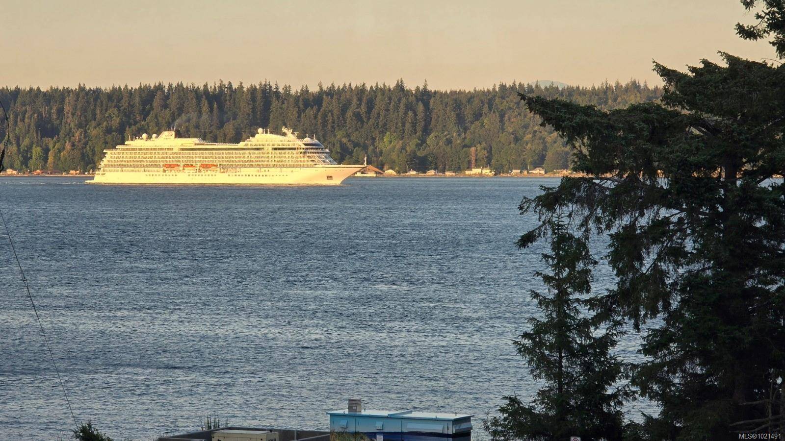 Campbell River, BC V9W 1A5,350 Island Hwy S #318