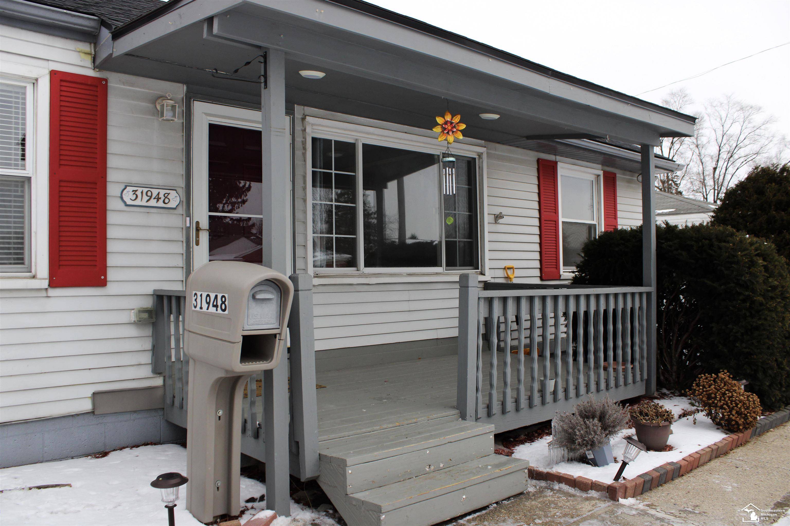 Garden City, MI 48135,31948 BRIDGE ST