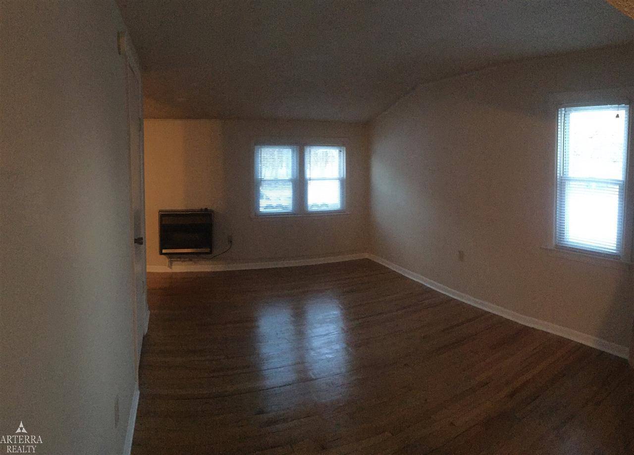 New Baltimore, MI 48047,38010 Main ST