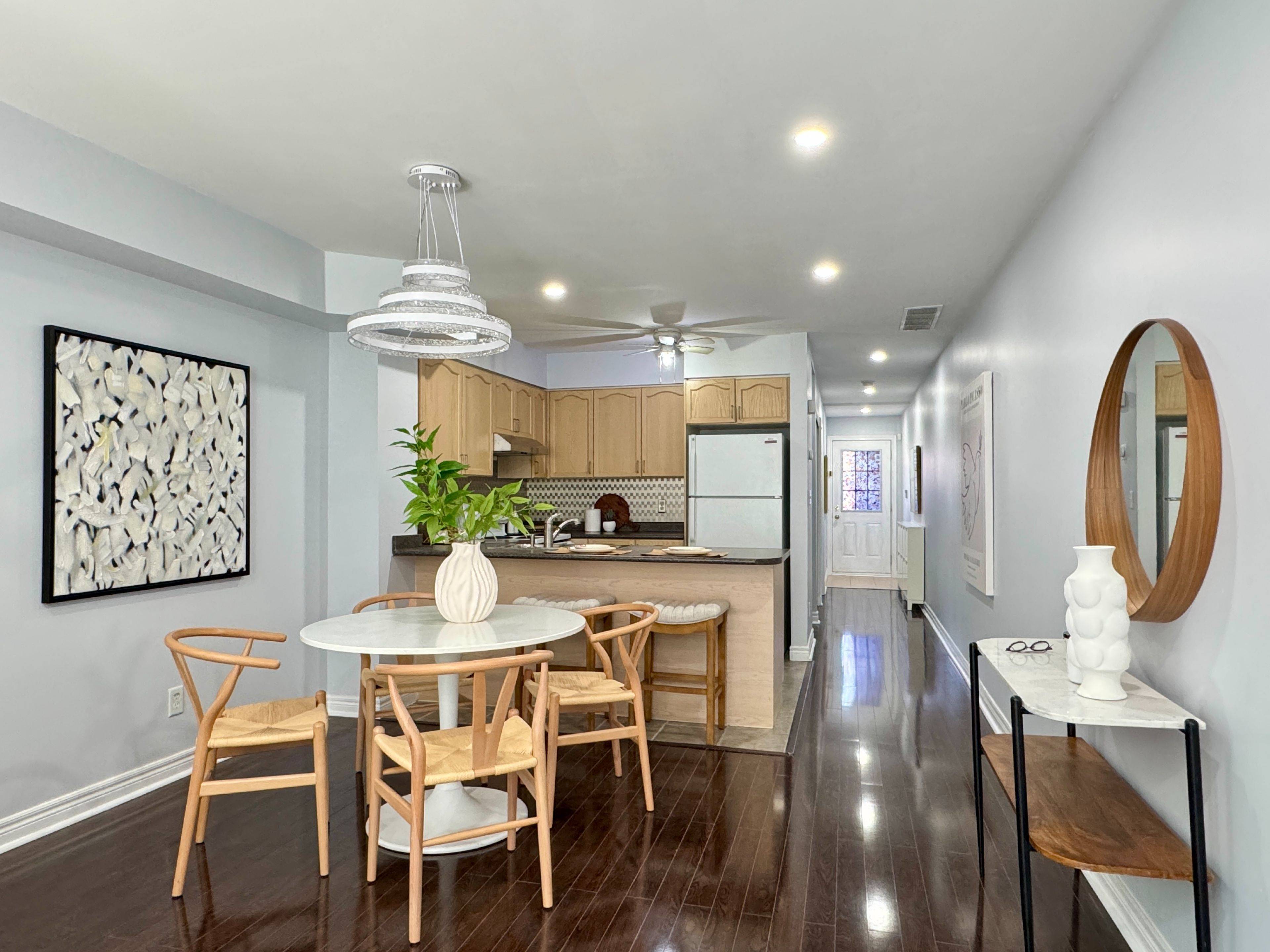 Toronto C07, ON M2R 3Y2,45 Cedarcroft BLVD #11