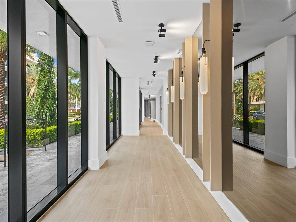 Fort Lauderdale, FL 33301,160 Isle Of Venice Dr #203