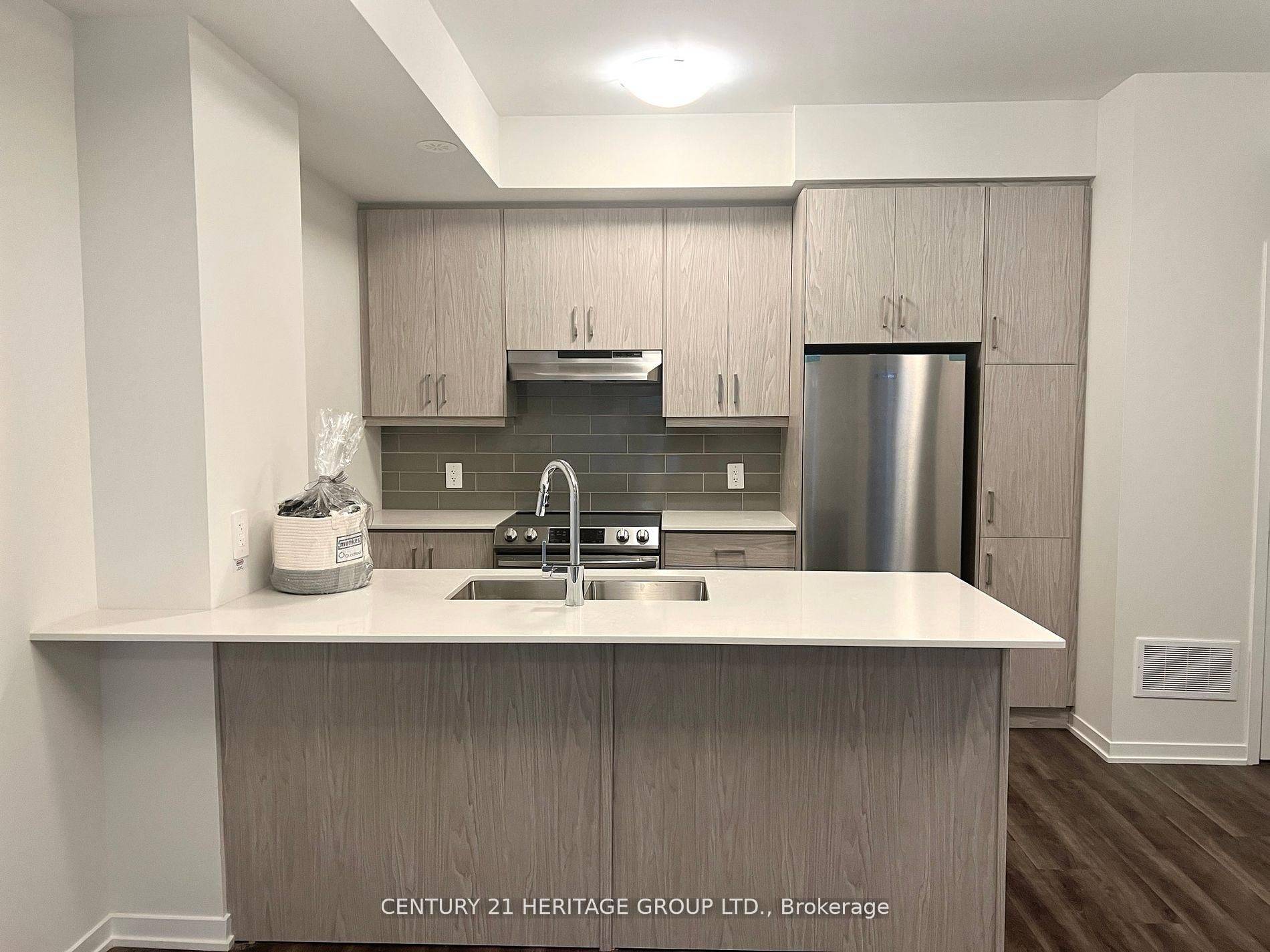 Vaughan, ON L4K 0N6,39 Honeycrisp CRES #78