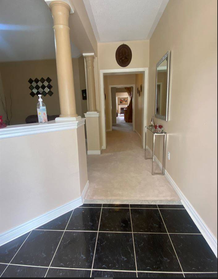 Brampton, ON L6S 6J1,21 Trailside WALK