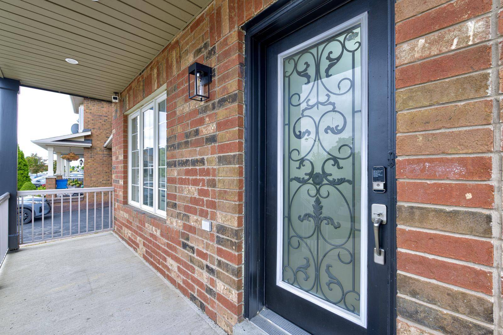 Brampton, ON L6X 0N9,234 Valleyway DR