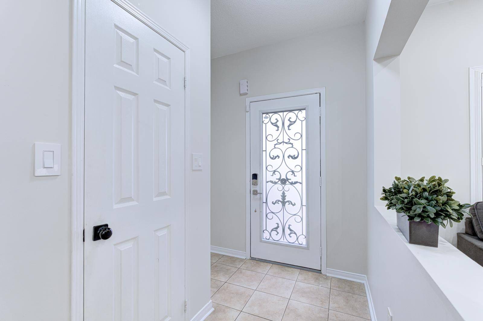 Brampton, ON L6X 0N9,234 Valleyway DR