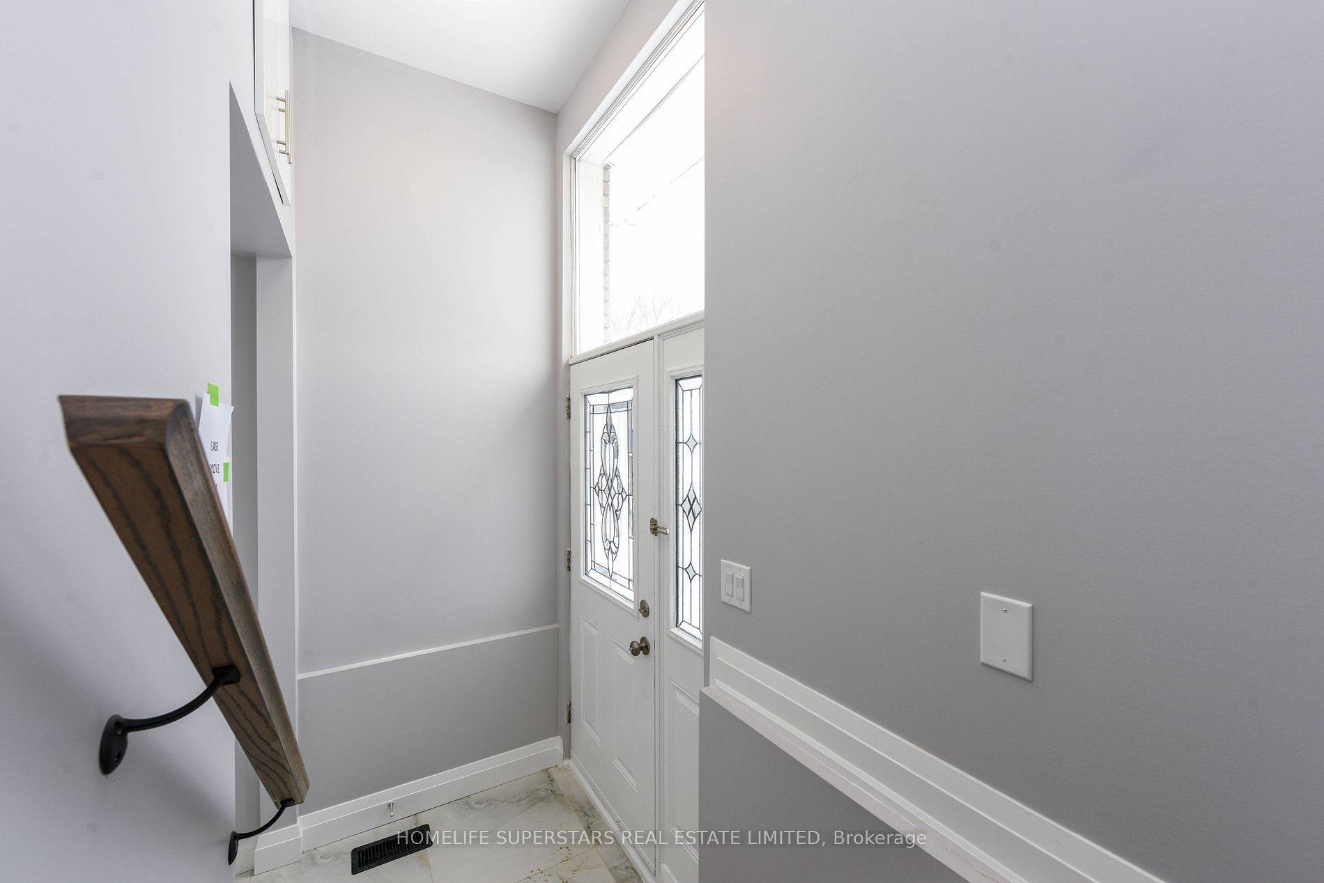 Brampton, ON L6S 3G9,47 Jade CRES #Main Floor