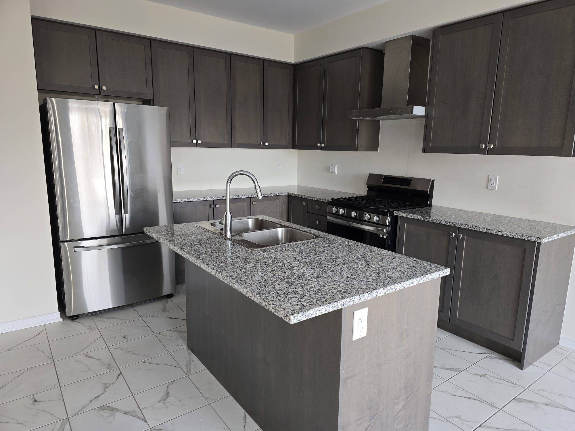 Hamilton, ON L8K 0M2,119 CUESTA HTS