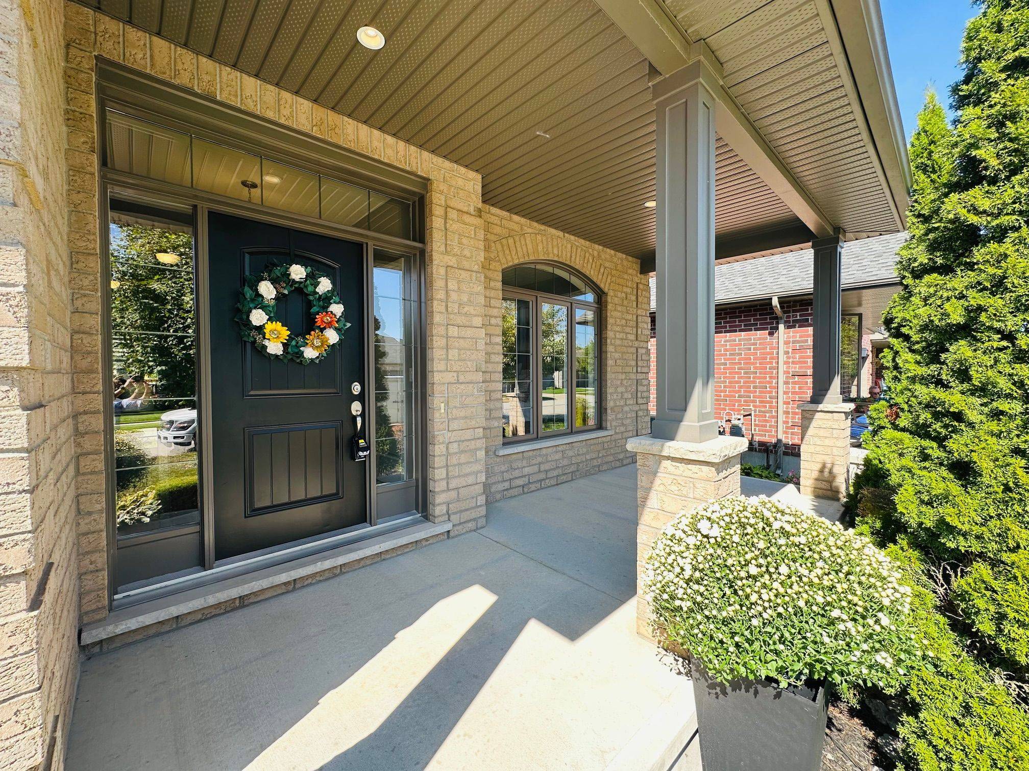 Strathroy-caradoc, ON N0L 1W0,696 BENNETT CRES