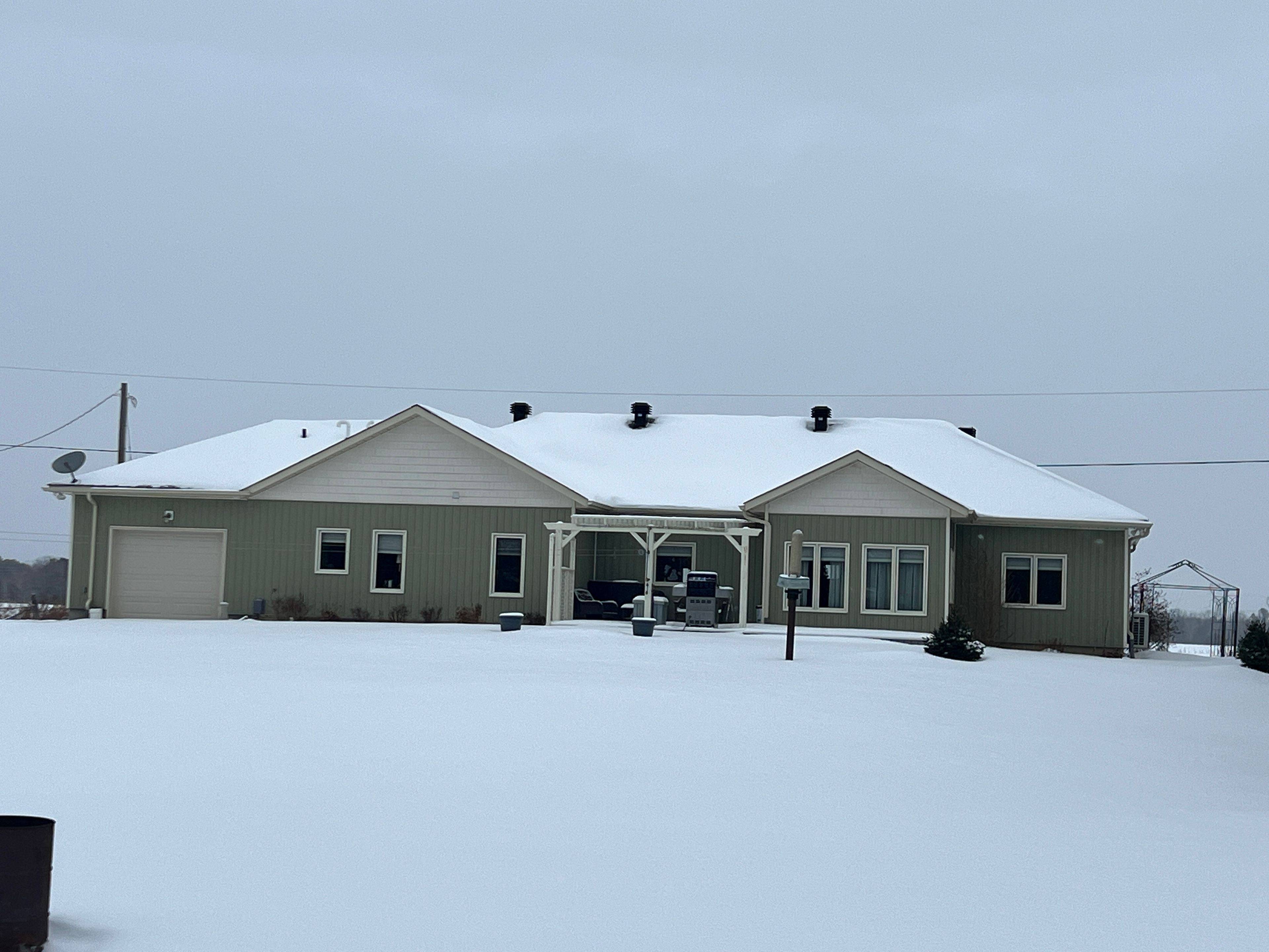 Rideau Lakes, ON K0G 1E0,100 SUMMERS RD