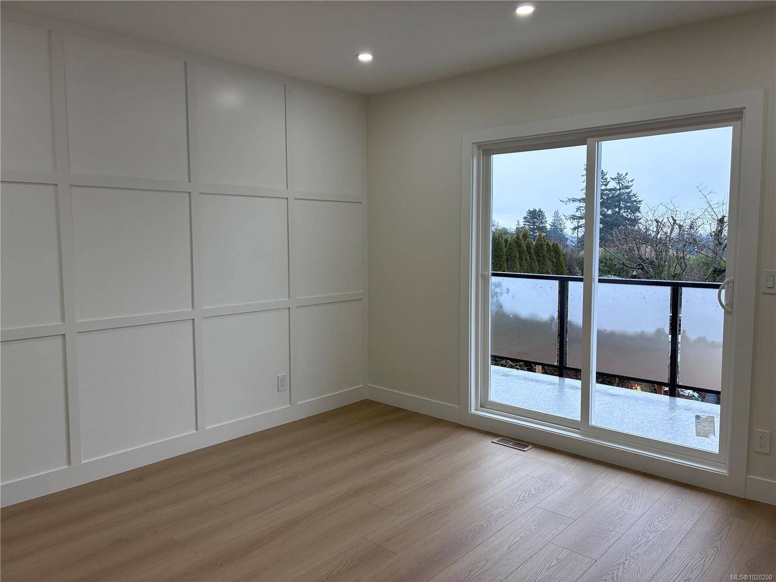 Nanaimo, BC V9S 4Z4,850 Sunderland Ave