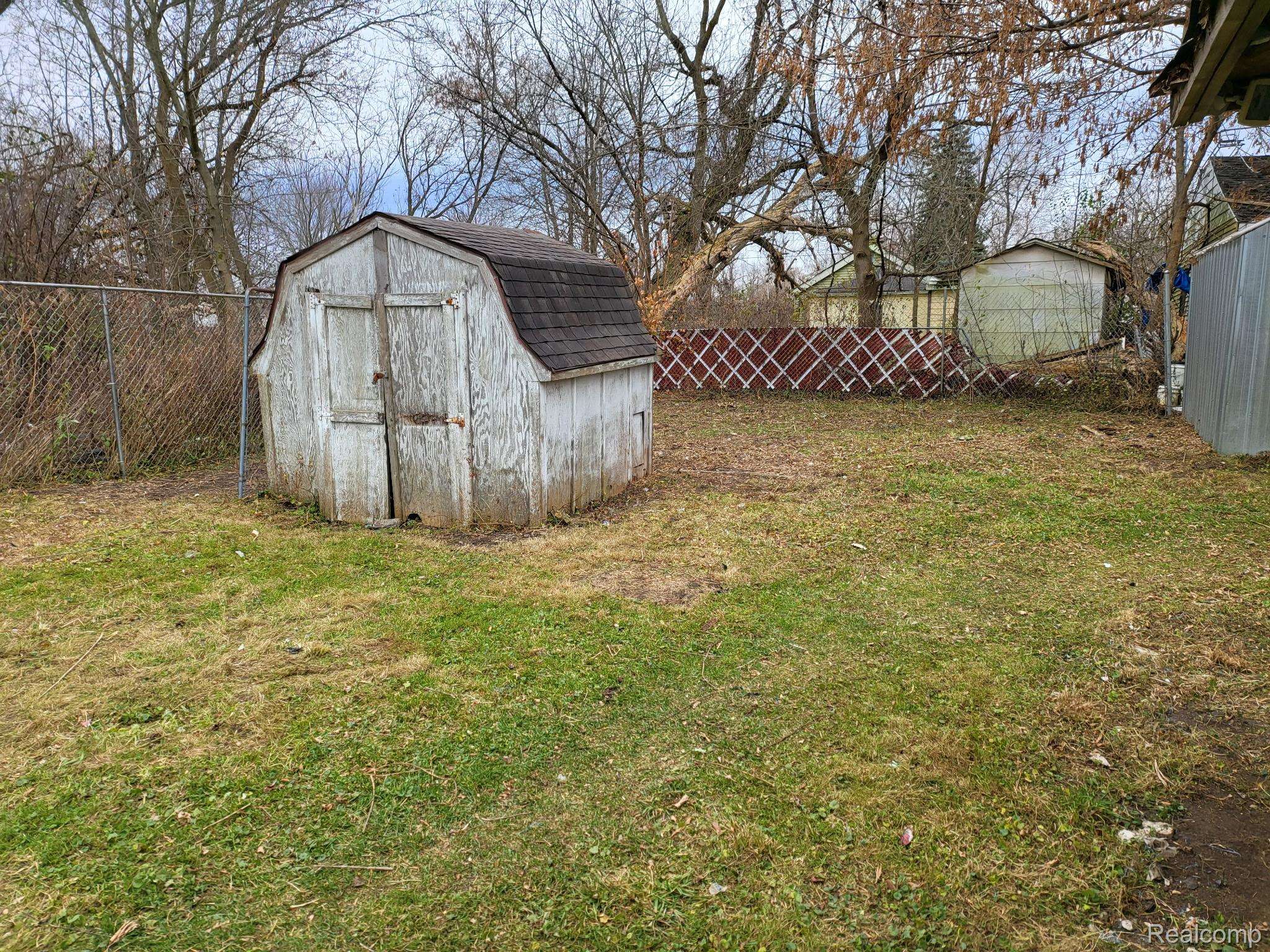 Mt. Morris, MI 48505,1377 Knickerbocker AVE