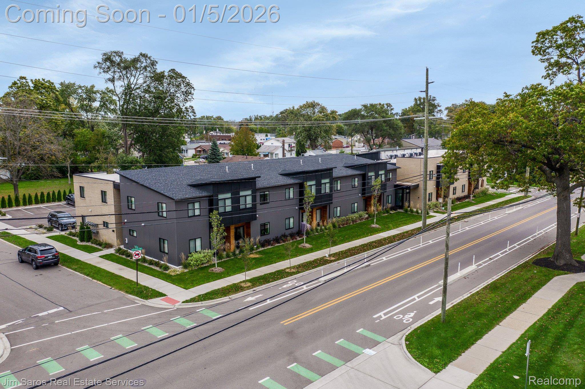 Ferndale, MI 48220,1201 Woodward Heights #6