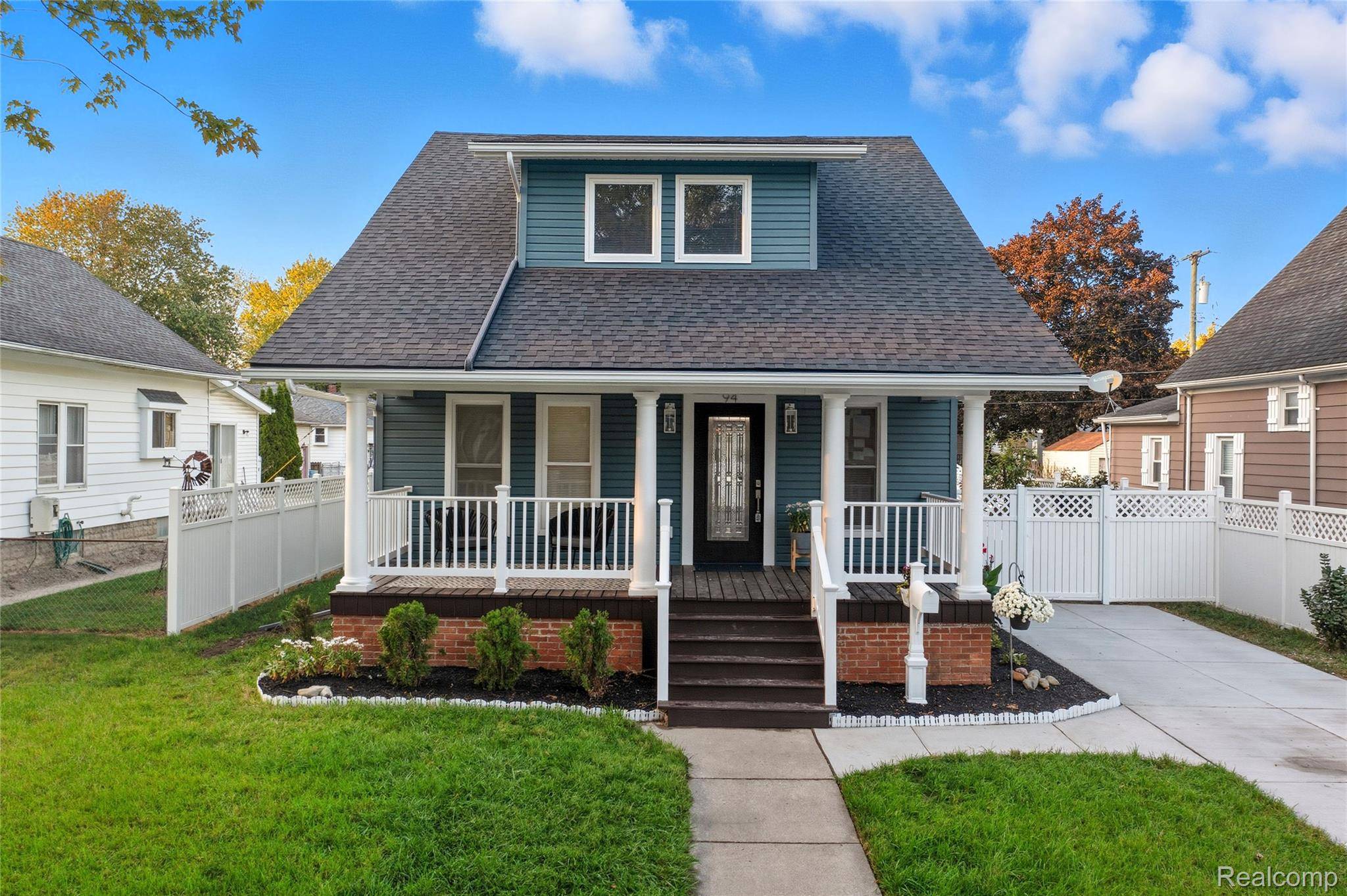 Mt. Clemens, MI 48043,94 Kendrick ST