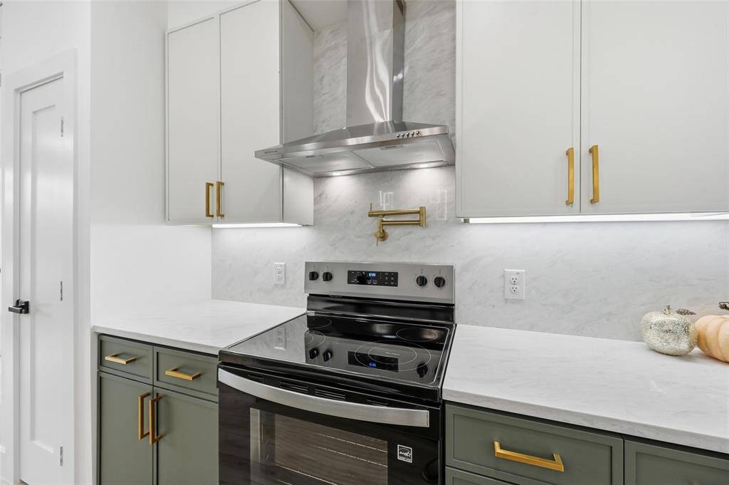 Dallas, TX 75215,2719 Starks Avenue