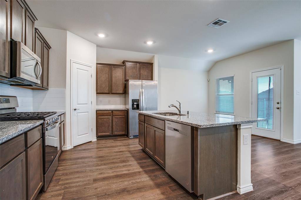 Princeton, TX 75407,627 Willow View Way