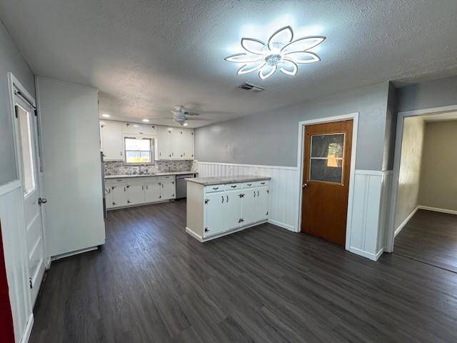 White Settlement, TX 76108,852 Odie Drive