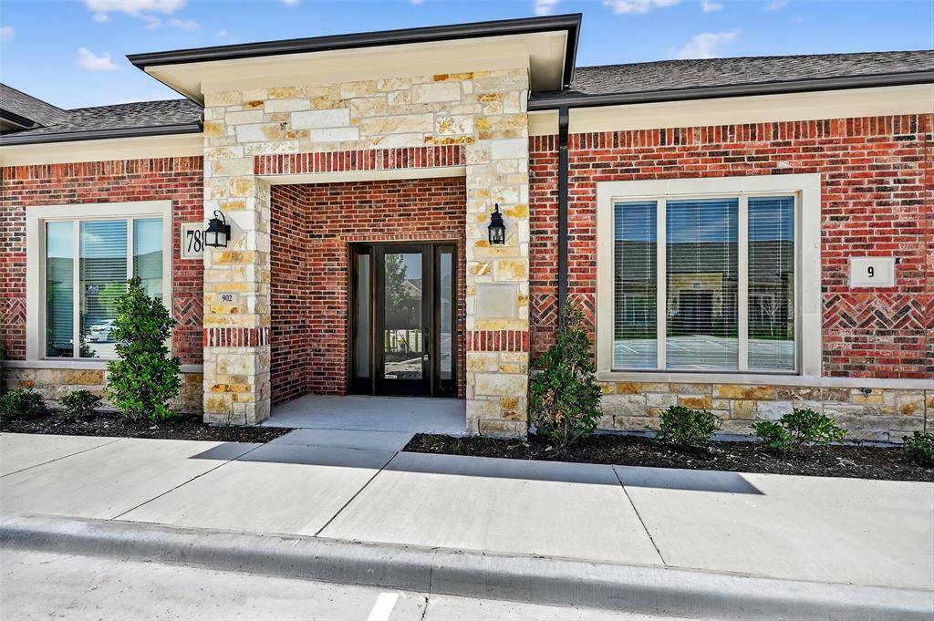 Frisco, TX 75034,7884 Preston Road #902