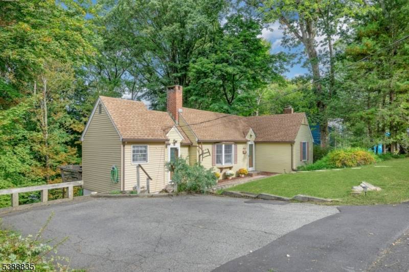 Sparta Twp., NJ 07871,7 Hilltop Trl