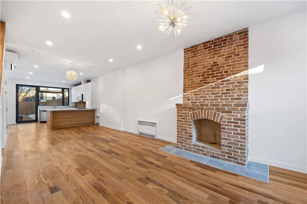 Brooklyn, NY 11215,515a 17th ST