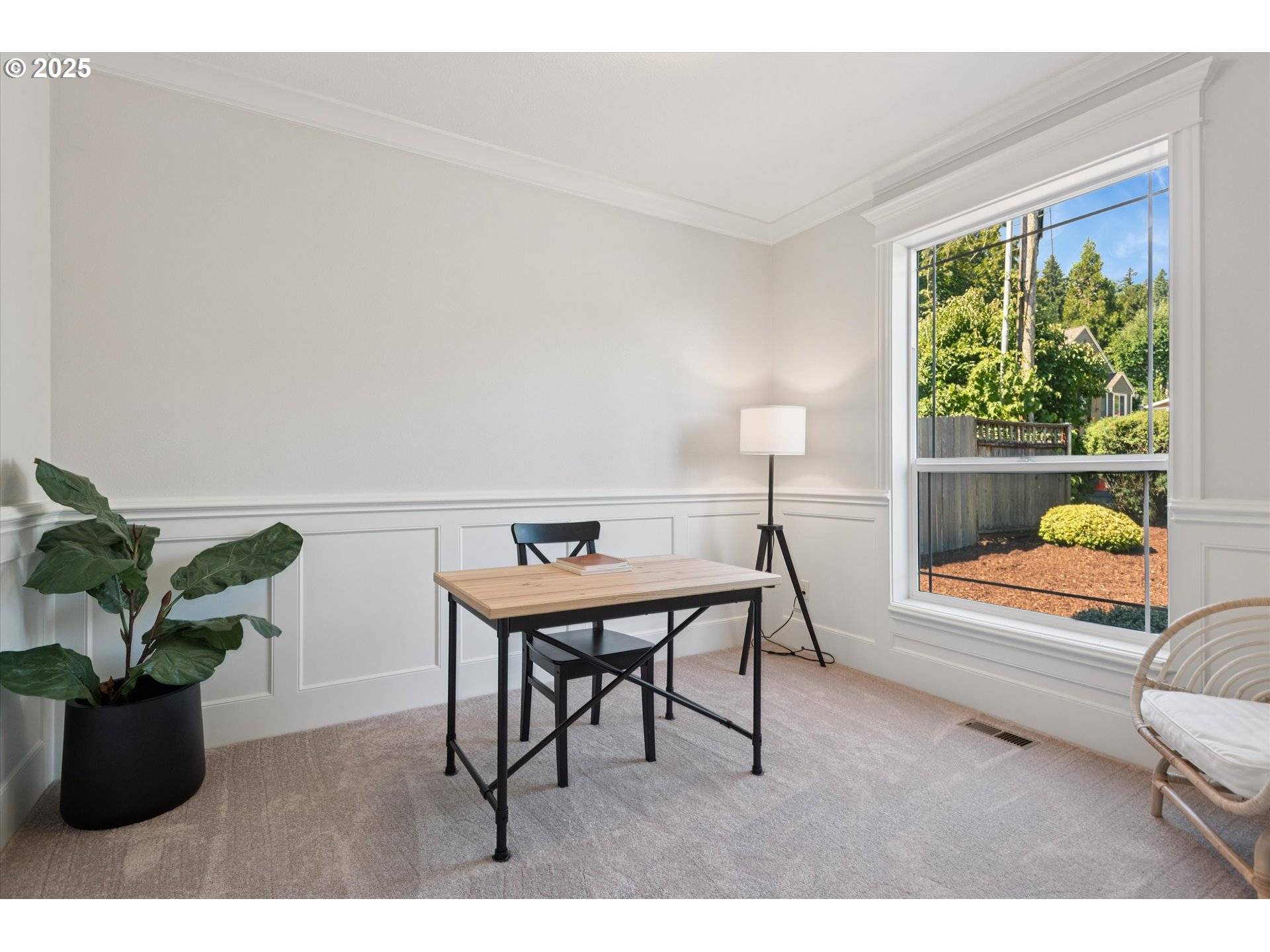 West Linn, OR 97068,6345 CAUFIELD ST