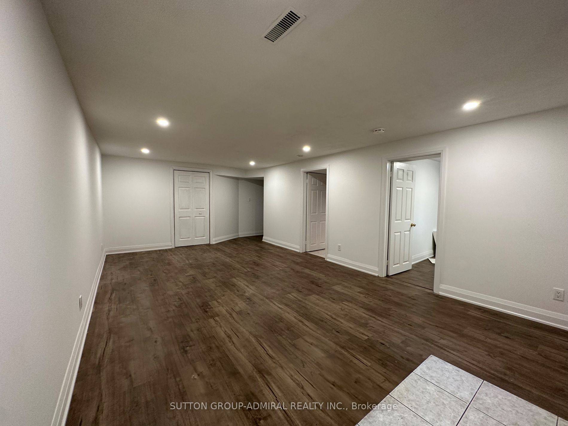 Toronto C15, ON M2H 1N3,7 Resolution CRES #Lower A