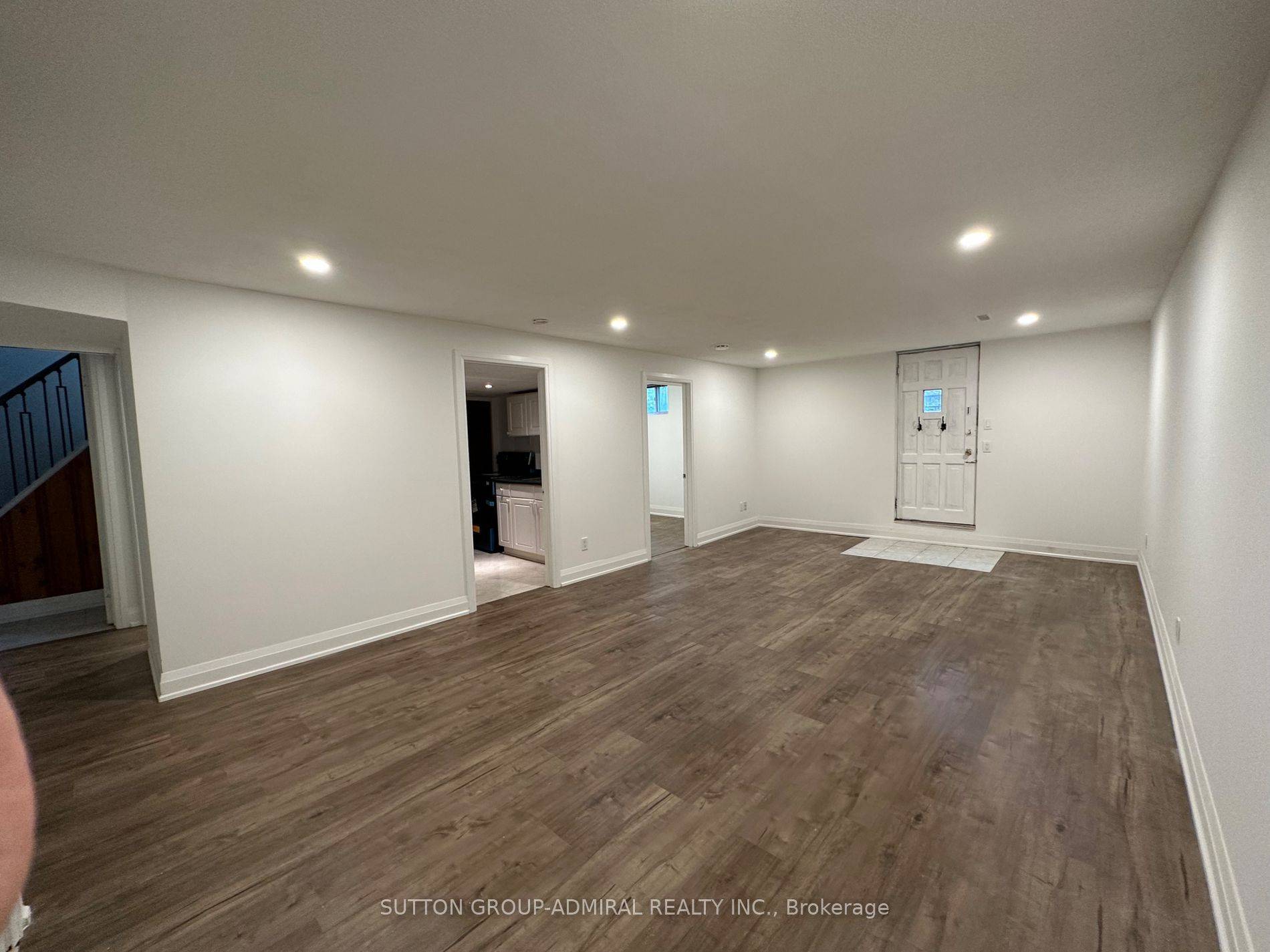 Toronto C15, ON M2H 1N3,7 Resolution CRES #Lower A