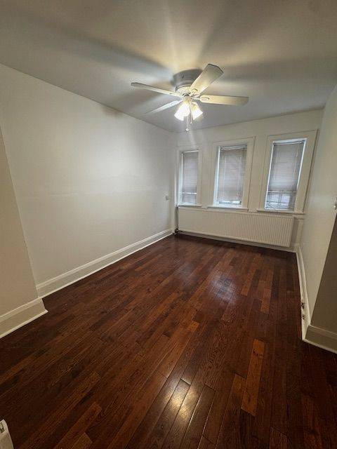 Toronto E03, ON M4K 2P9,849 Broadview AVE E #7