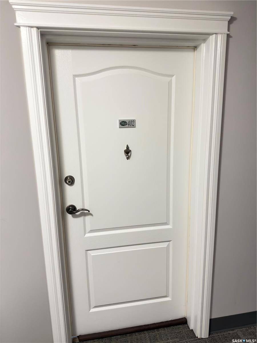 Regina, SK S4V 3A8,2909 Arens ROAD E #402