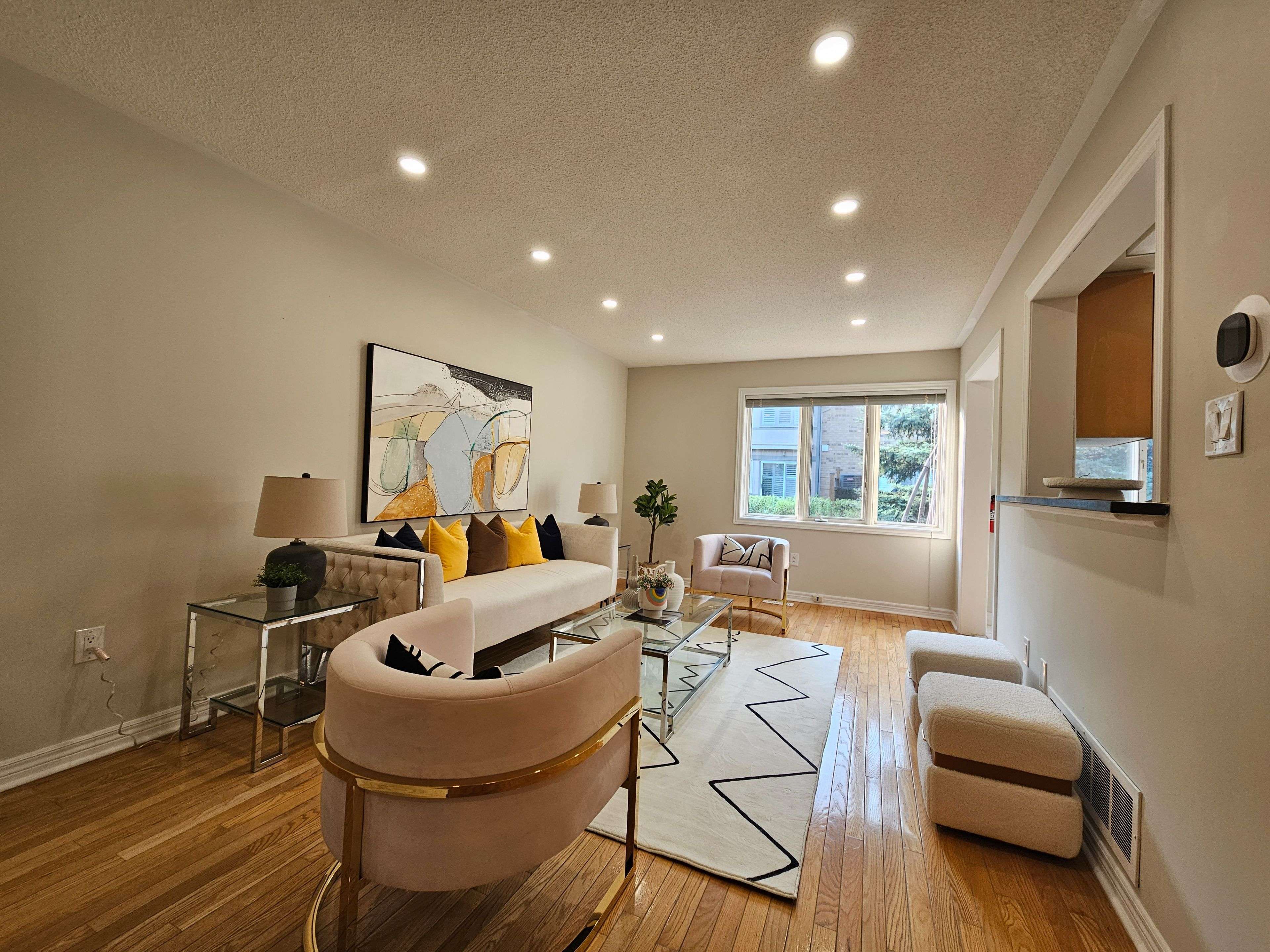 Mississauga, ON L5M 5J2,5662 Glen Erin DR #56