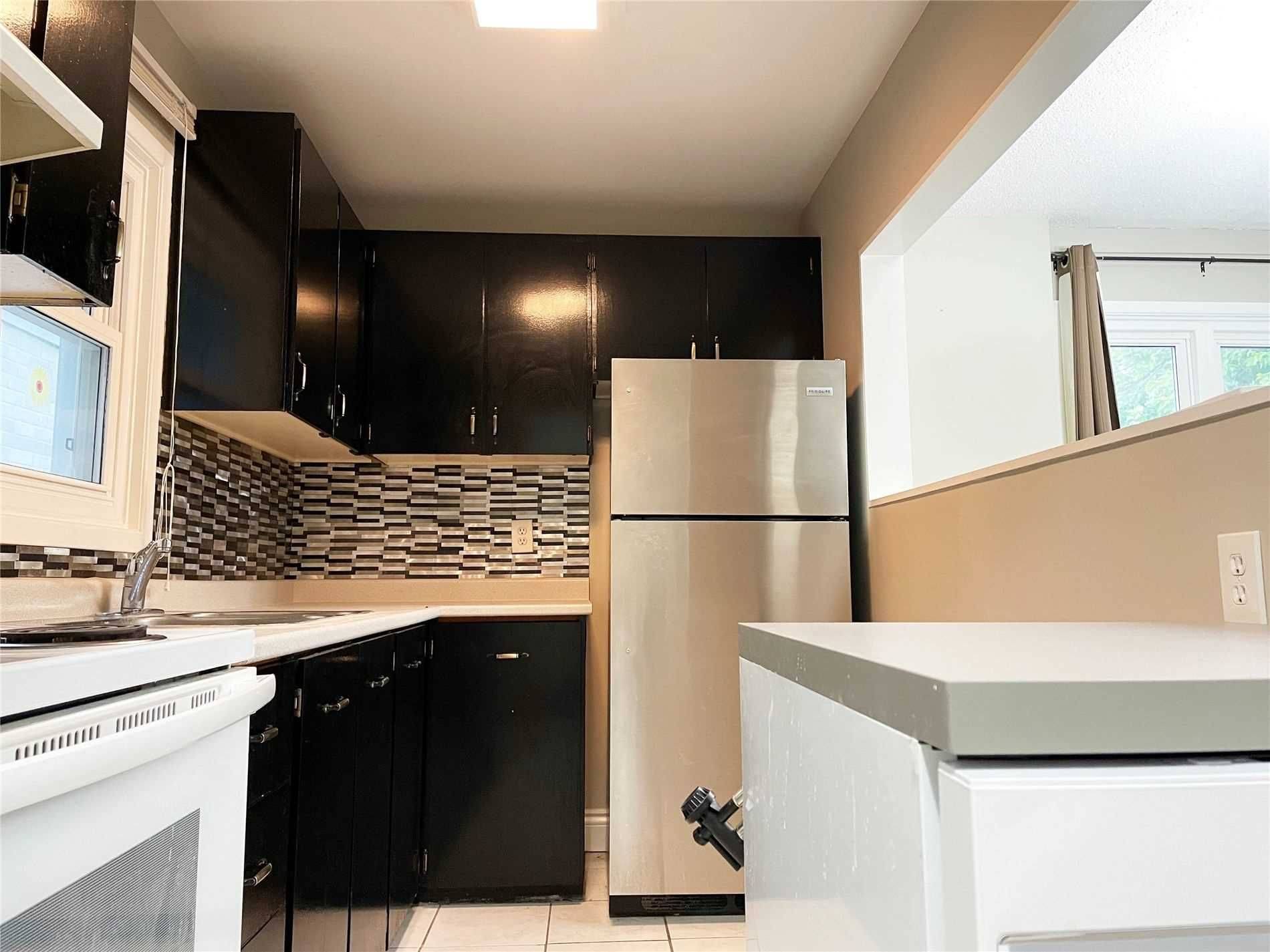 Brampton, ON L6S 2H4,4 Gatsby SQ