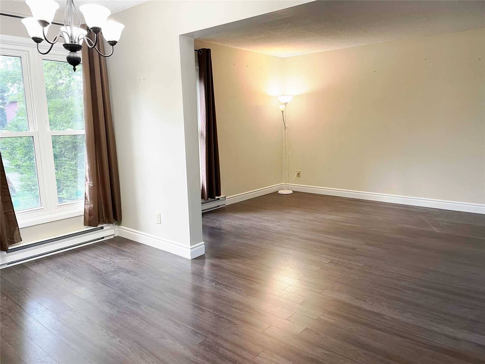 Brampton, ON L6S 2H4,4 Gatsby SQ