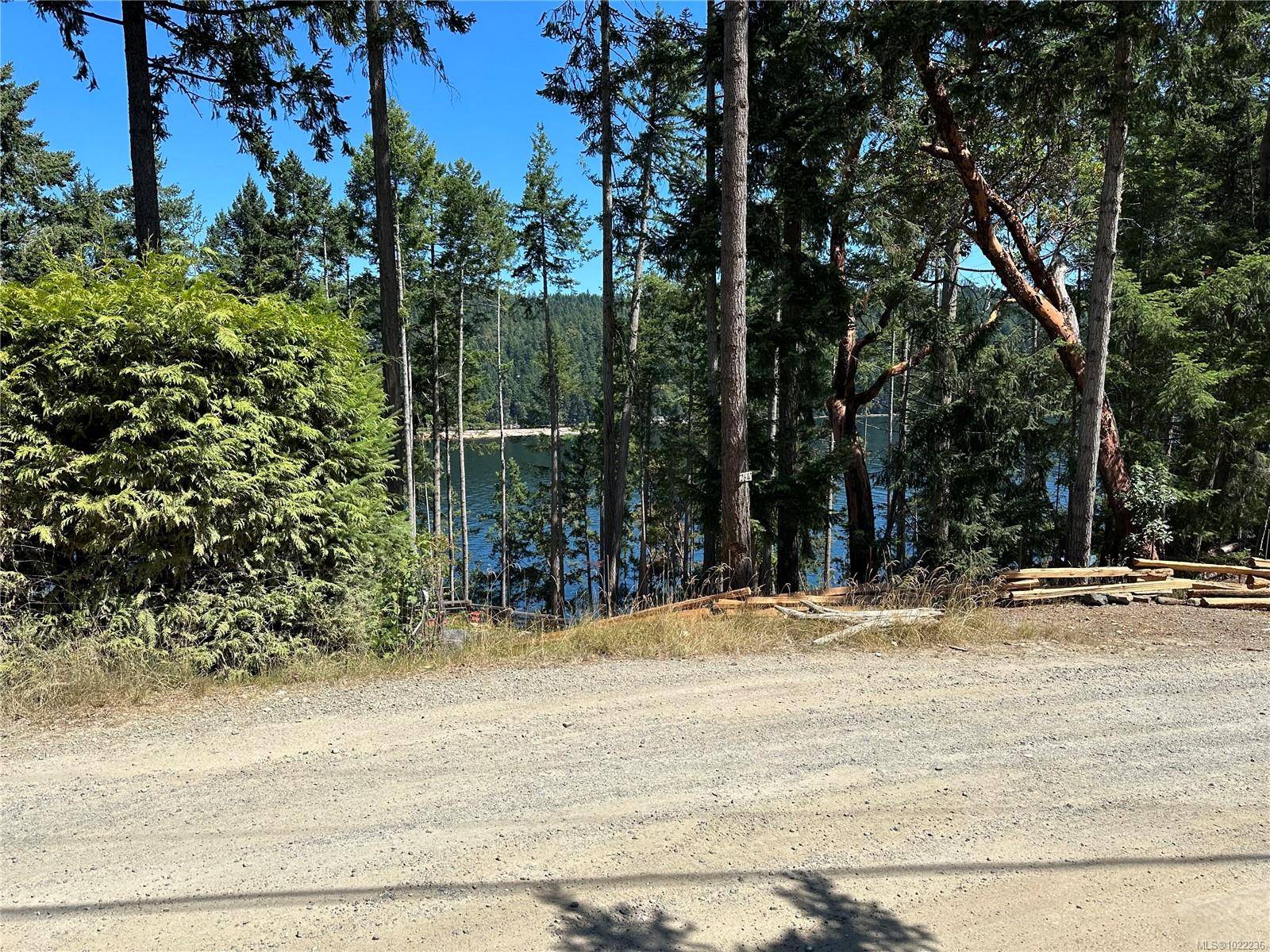 Mudge Island, BC V0R 1X6,136 COHO Dr