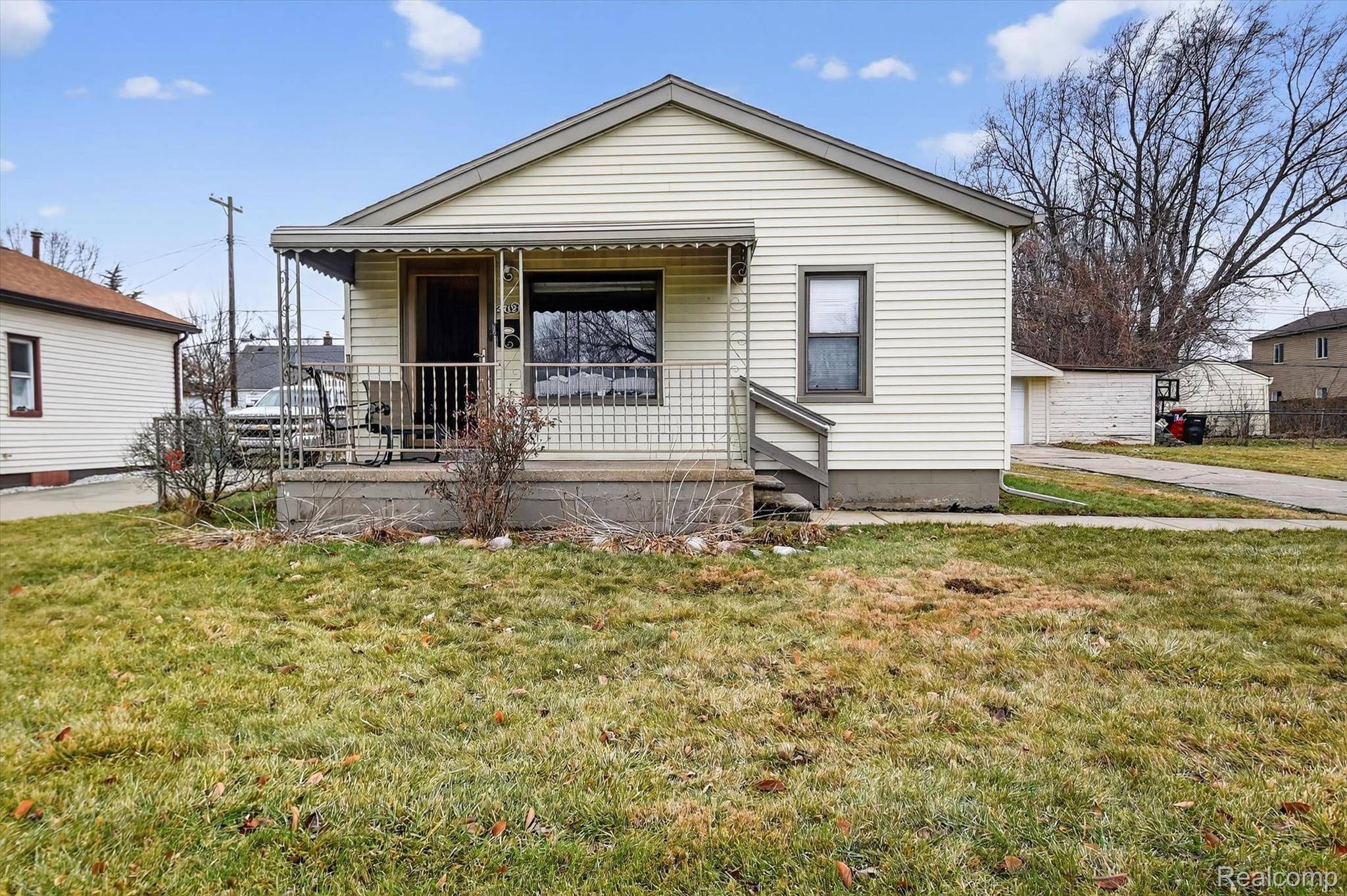 Roseville, MI 48066,27121 Maywood ST