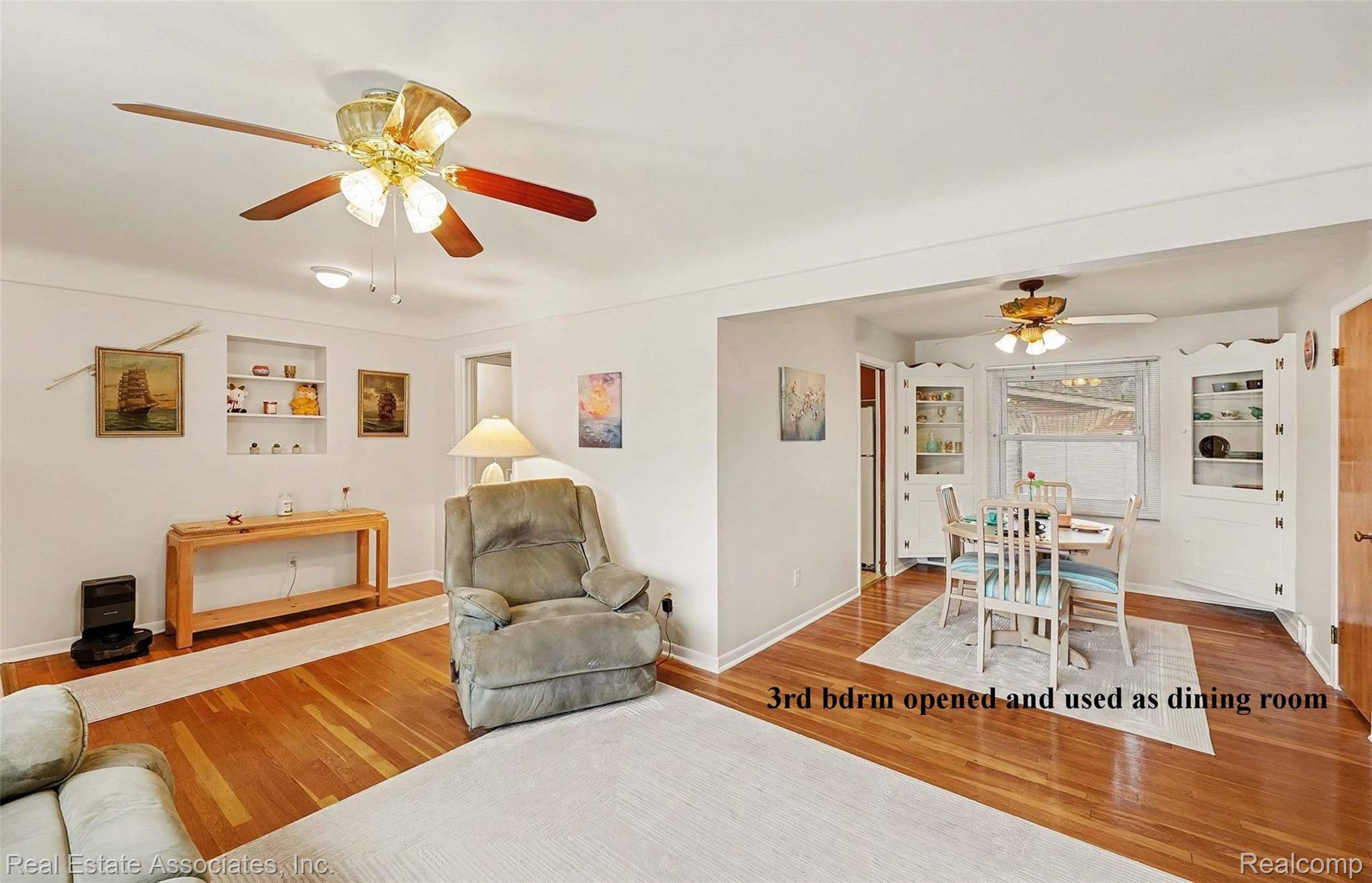 Livonia, MI 48150,9219 Melrose ST