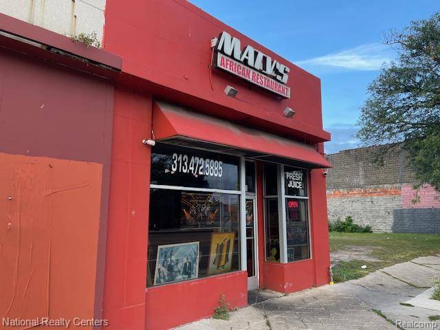 Detroit, MI 48219,21611 Grand River AVE