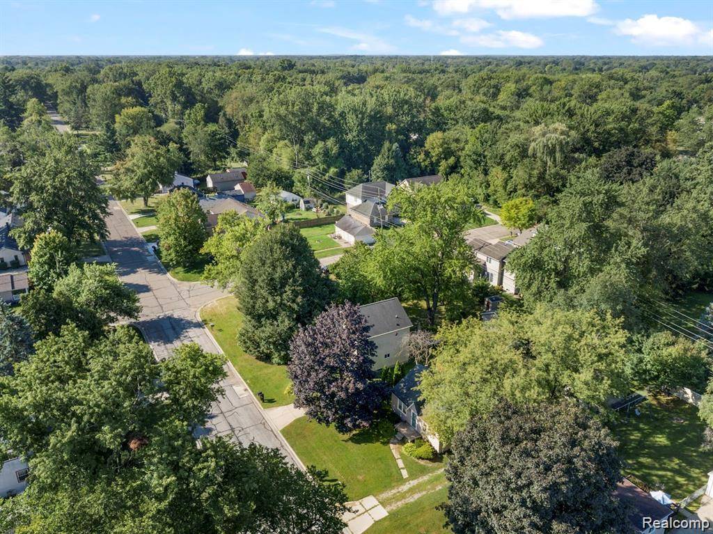 Livonia, MI 48152,18884 Lathers ST