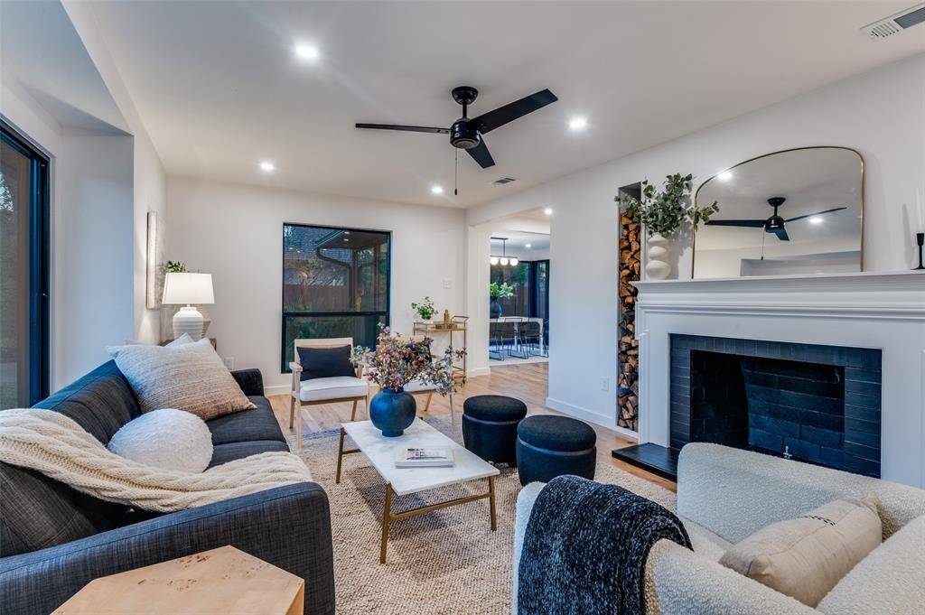 Dallas, TX 75218,514 Aqua Drive