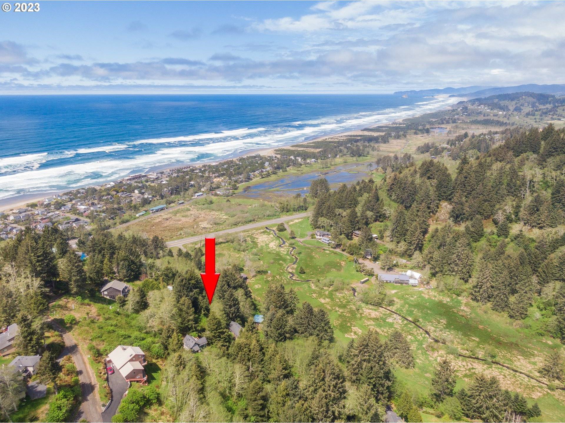 Neskowin, OR 97149,4800 Valley View Dr