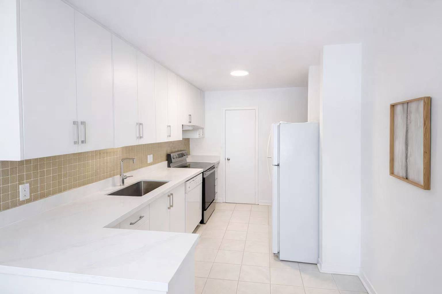 Toronto E07, ON M1S 3K7,2800 Midland AVE #36