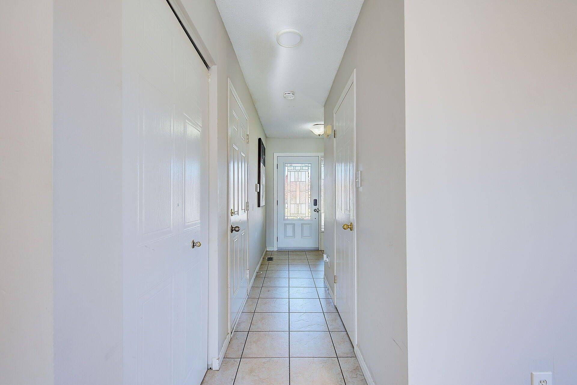 London East, ON N5V 5E7,481 Marconi BLVD