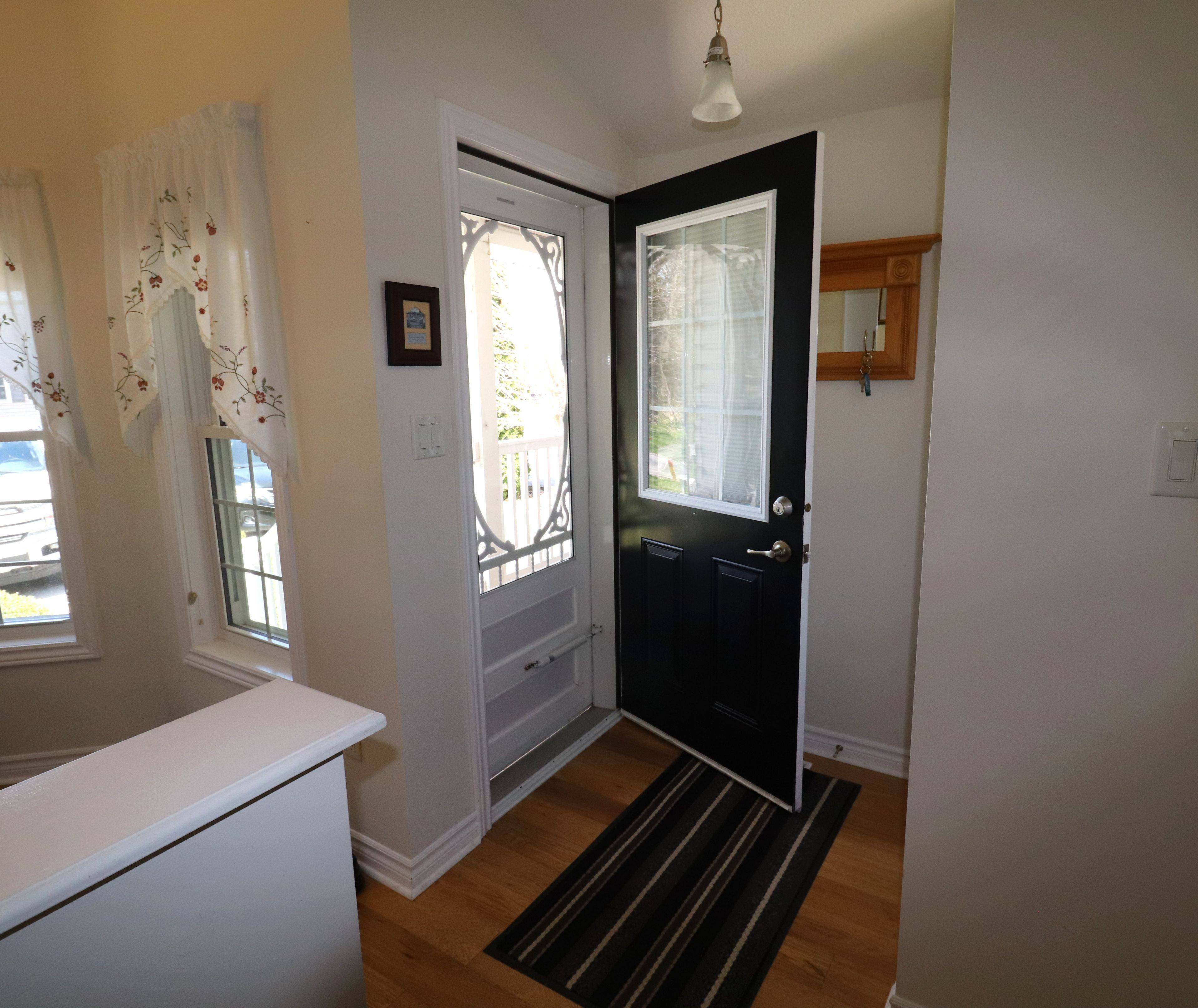 Ashfield-colborne-wawanosh, ON N7A 3Y2,74 Iroquois LN